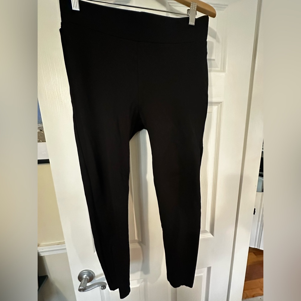 Black High-Waisted Leggings size medium Loft